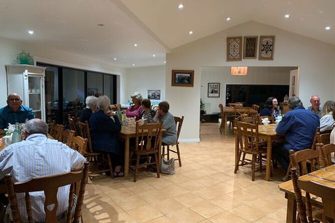 Norfolk Island Progressive Dinner To Island Homes - Restaurant Gold Coast 3