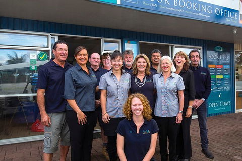 Norfolk Island Return Airport Transfers - Restaurant Gold Coast 0