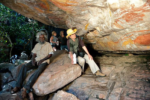 Arnhem Land Injalak Hill Full-Day Tour From Jabiru - Restaurant Gold Coast 3