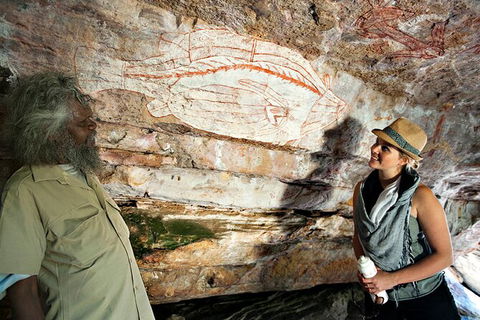 Arnhem Land Injalak Hill Full-Day Tour From Darwin - Restaurant Gold Coast 3