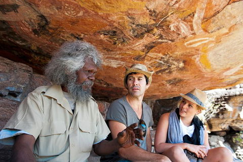 Arnhem Land Injalak Hill Full-Day Tour From Darwin - Restaurant Gold Coast 4