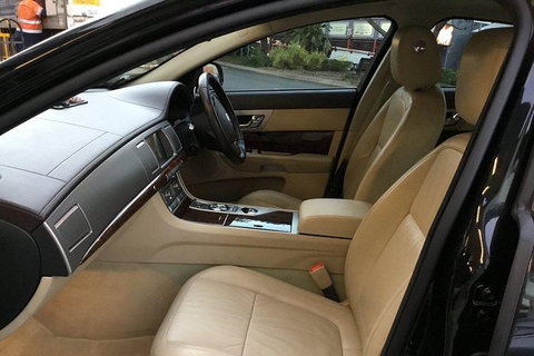 Jaguar Limousine Transfer Cairns Airport To City Or Return - Restaurant Gold Coast 7