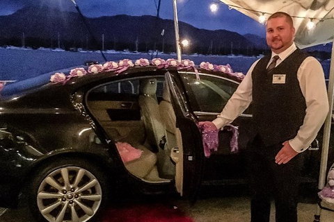 Jaguar Limousine Transfer Cairns Airport To City Or Return - Restaurant Gold Coast 1