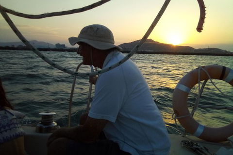 Sailing Boat Overnight Live Aboard Experience Townsville - Restaurant Gold Coast 0