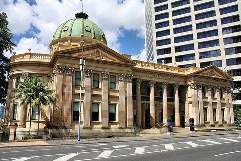 Brisbane Airport Transfers : Brisbane To Brisbane Airport BNE In Luxury Van - Restaurant Gold Coast 3