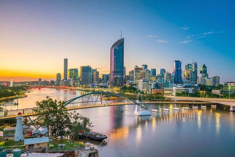Brisbane Airport Transfers : Brisbane To Brisbane Airport BNE In Luxury Van - Restaurant Gold Coast 6