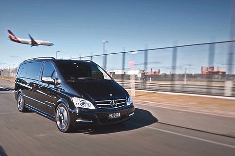 Melbourne Airport Transfer (DEPARTURE) - Restaurant Gold Coast 0