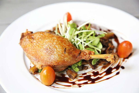 Swan Valley Sunset Wine Tour - Premium Small Group Tour - Restaurant Gold Coast 4