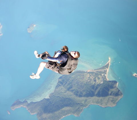 Jump The Beach Cairns - Restaurant Gold Coast 3