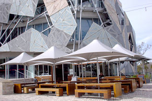 Arintji Cafe + Bar - Restaurant Gold Coast 0