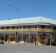 Colac Hotel - Restaurant Gold Coast