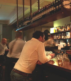 The Swan Hotel - Restaurant Gold Coast 0