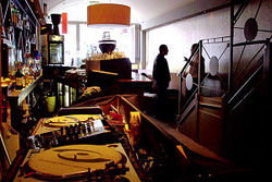 Aura The Lounge - Restaurant Gold Coast 3