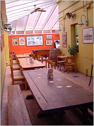 East Sydney Hotel - Restaurant Gold Coast 3