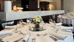 Stirling Hotel - Restaurant Gold Coast 1