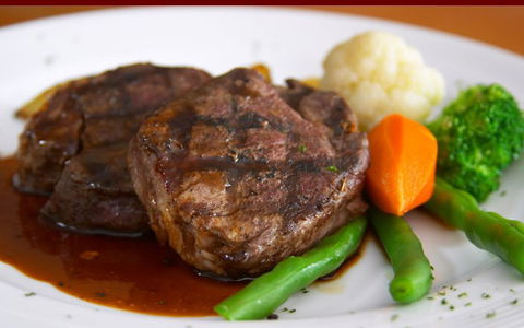 R. G. Mcgees Hotel Restaurant - Restaurant Gold Coast 0