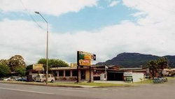 Cabbage Tree Hotel - Restaurant Gold Coast 0