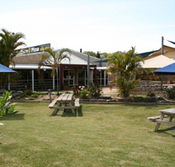 Moonee Beach Tavern - Restaurant Gold Coast