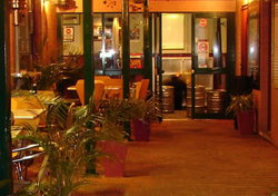 Fitzroy Hotel - Restaurant Gold Coast 3