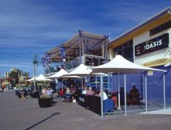 Waterfront Hotel - Restaurant Gold Coast 3