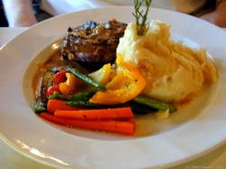 Cooley's Hotel - Restaurant Gold Coast 3