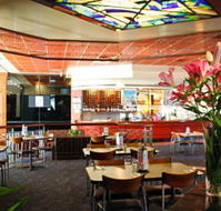 Matthew Flinders Hotel - Restaurant Gold Coast