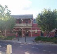 Alpine Hotel - Restaurant Gold Coast