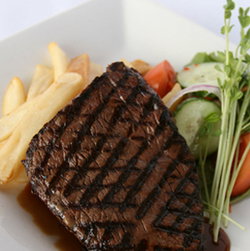 Commonwealth Hotel - Restaurant Gold Coast 0