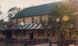 Settlers Arms Inn - Restaurant Gold Coast 1