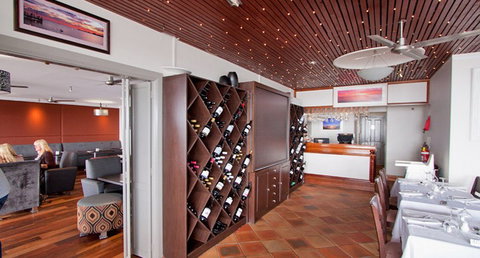 Emmas On The Boardwalk - Restaurant Gold Coast 4