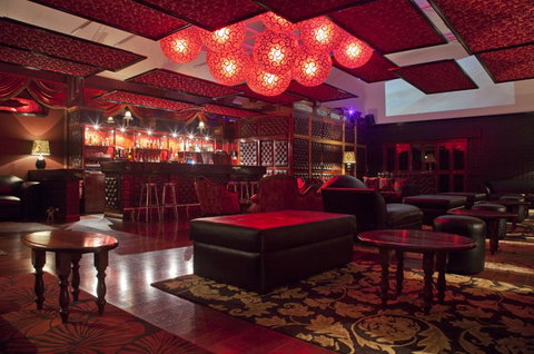 East End Bar - Restaurant Gold Coast 1