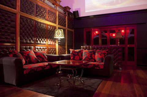 East End Bar - Restaurant Gold Coast 2