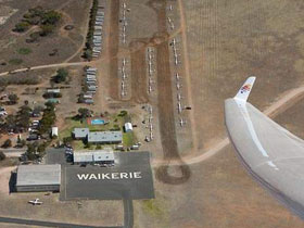 Waikerie Gliding Club - Restaurant Gold Coast 1
