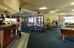 Yagoona Tavern - Restaurant Gold Coast 3