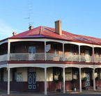 Brookton Club Hotel - Restaurant Gold Coast