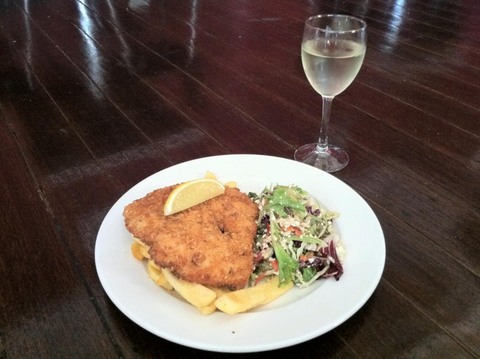 Commonwealth Hotel - Restaurant Gold Coast 2