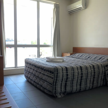 Upper Ross Hotel - Restaurant Gold Coast 1