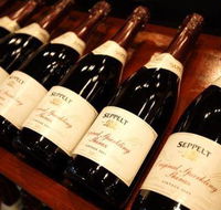 Empire Bay Cellars - Restaurant Gold Coast