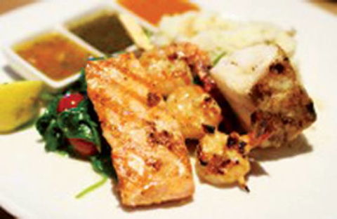 Pacific Palms Bowling Club Ltd - Restaurant Gold Coast 1