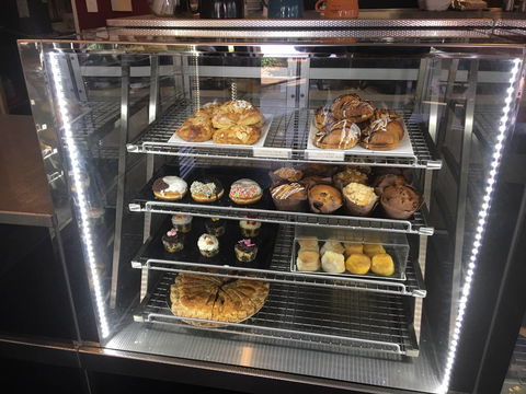 MiCakes Cafe - Restaurant Gold Coast 0