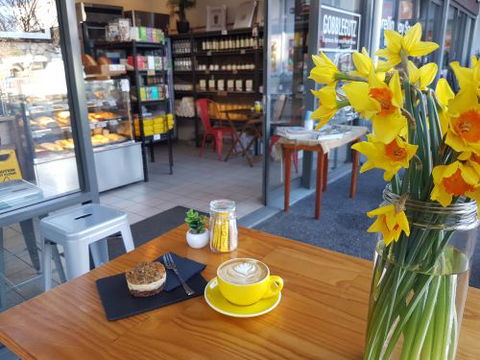 Gobblegutz Espresso Bar & Gourmet Food Store - Restaurant Gold Coast 1
