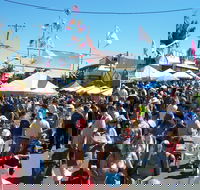 Byron Bay Community Market - Restaurant Gold Coast
