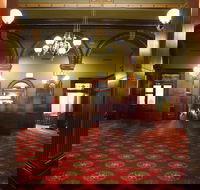 Free Tour of NSW Parliament - Restaurant Gold Coast