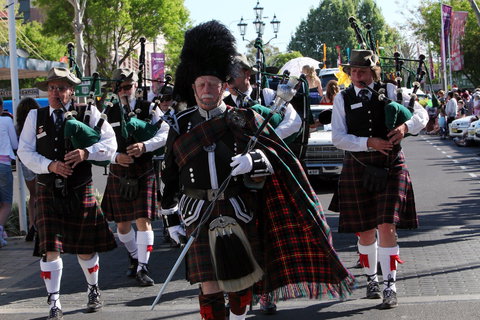Regional Australia Bank Inverell Sapphire City Festival - Restaurant Gold Coast 0