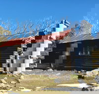 Hedonistic Hiking's Razorback to Harrietville - Restaurant Gold Coast