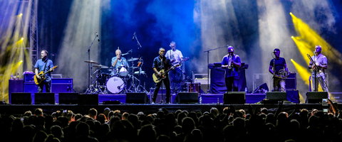 Red Hot Summer Tour - Batemans Bay - Restaurant Gold Coast 0