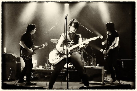 Red Hot Summer Tour - Batemans Bay - Restaurant Gold Coast 2