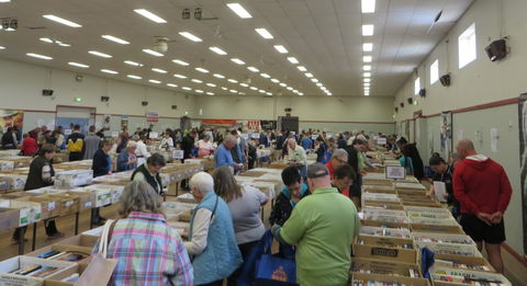Rotary Club Of Wagga Wagga - Book Fair - Restaurant Gold Coast 0