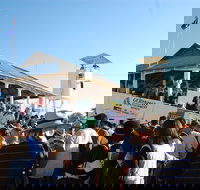 Talmoi Picnic Races - Restaurant Gold Coast