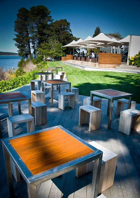 Peppermint Bay - Bar, Dining And Terrace - Restaurant Gold Coast 0
